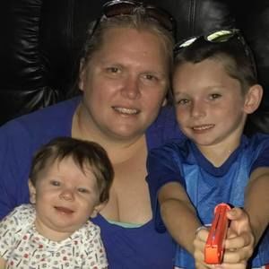 Meet your Posher, Crystal